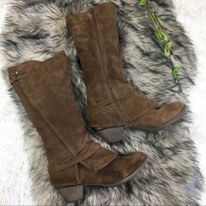 Boots Brown Suede Size 11M